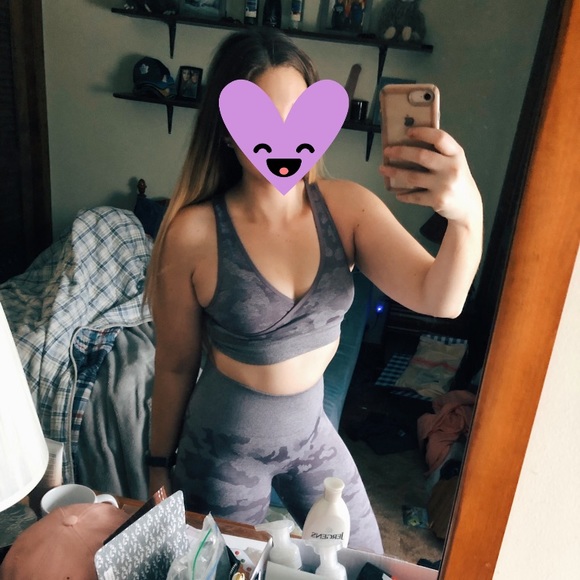 🍑 Gray Camo Seamless Women’s Leggings Large - Picture 7 of 8